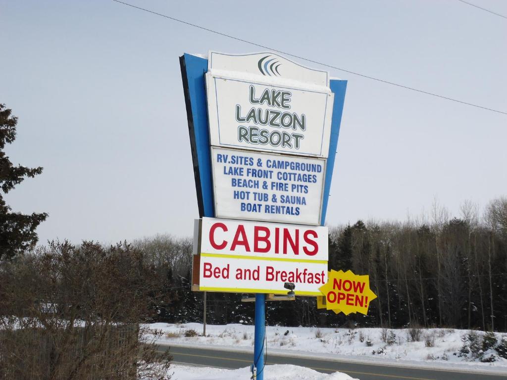 Blind River Lake Lauzon Resort المظهر الخارجي الصورة