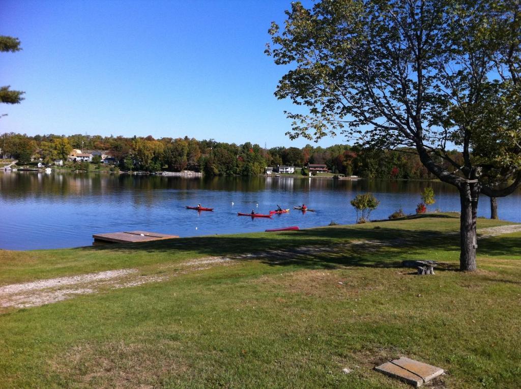 Blind River Lake Lauzon Resort المظهر الخارجي الصورة